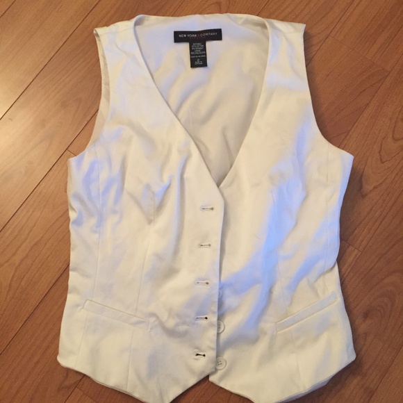 New York & Company Jackets & Blazers - White New York and Company vest Size 2